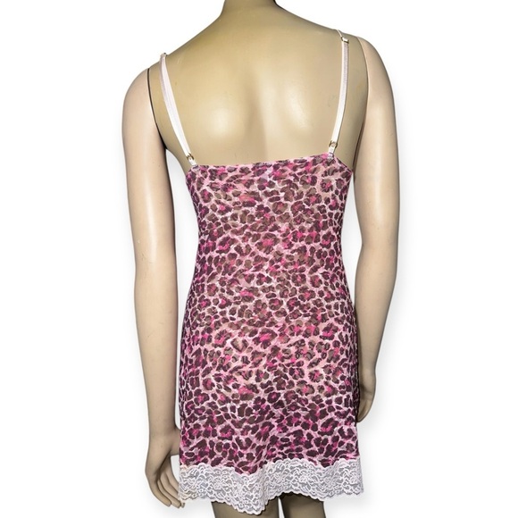 Victoria’s Secret women’s Leopard Print Pink Lace Trim Chemise size M - Picture 3 of 11
